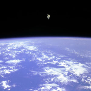 image credit: <a href="http://www.nasa.gov/mission_pages/shuttle/shuttlemissions/archives/sts-41B.html" target="_blank">STS-41B</a>, NASA; <a href="http://apod.nasa.gov/apod/ap070916.html" target="_blank">image source</a>; <a href=" http://www.compadre.org/informal/images/features/rocket-pack_nasa-large.jpg" target="_blank">larger image</a>