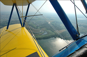 photo credit: MaxAir2Air Pictures; image source